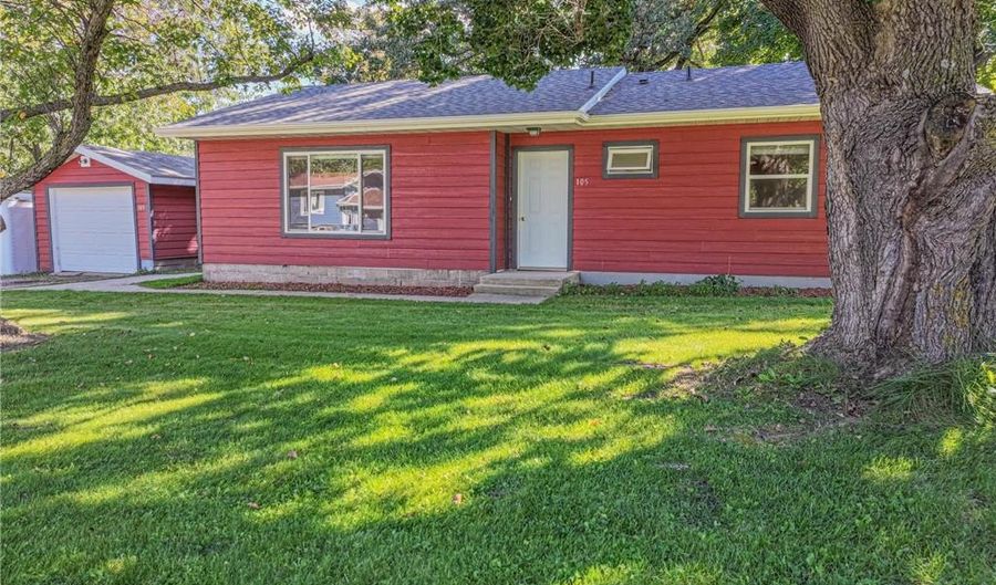 105 Ross Gdn NW, Alexandria, MN 56308 - 2 Beds, 1 Bath