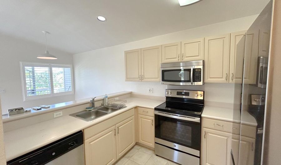 92-1459 Aliinui Dr 24A, Kapolei, HI 96707 - 2 Beds, 2 Bath