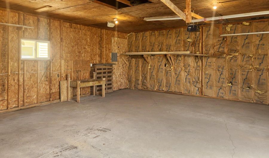 507 3rd St, Adair, IA 50002 - 5 Beds, 2 Bath