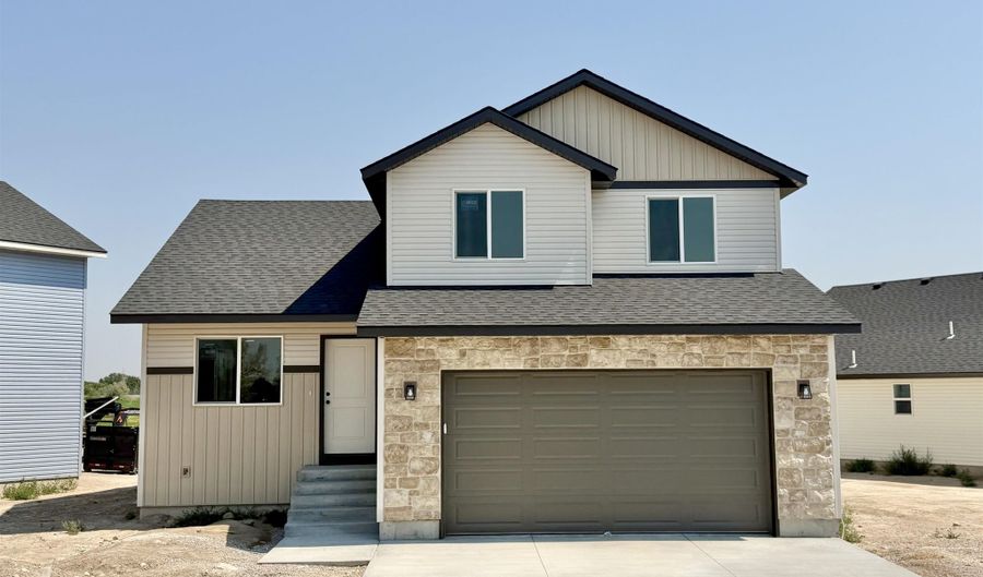1890 Brynwood Ave, Chubbuck, ID 83202 - 3 Beds, 3 Bath