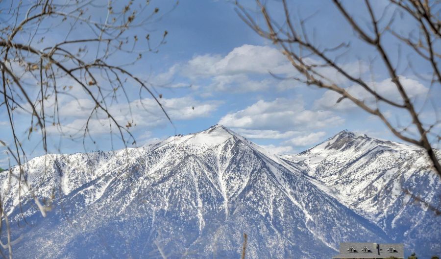 1568 Barker Ct, Gardnerville, NV 89410 - 5 Beds, 4 Bath