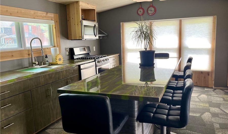 1376 Fairview Ave, Atwater, OH 44201 - 2 Beds, 2 Bath