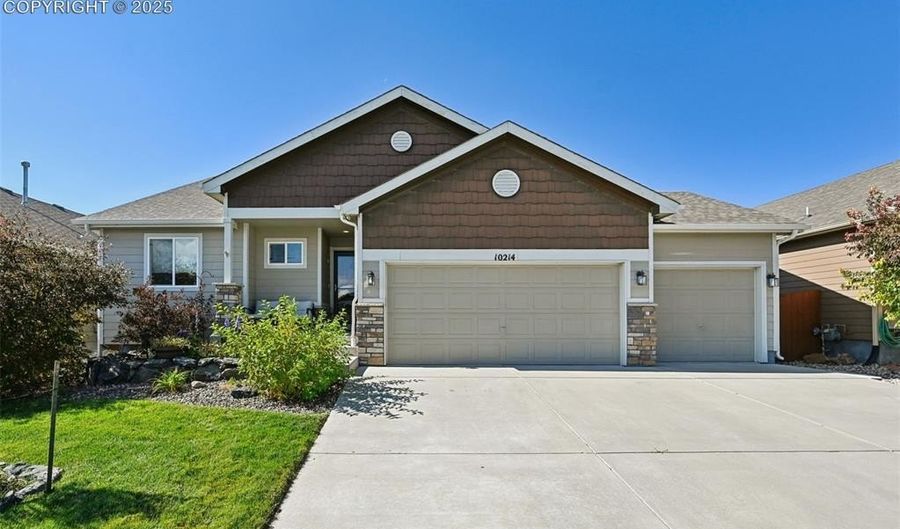 10214 Prairie Ridge Ct, Peyton, CO 80831 - 5 Beds, 3 Bath