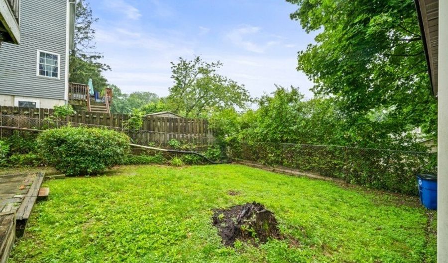 61 W Munson Ave, Andover, NJ 07801 - 3 Beds, 3 Bath
