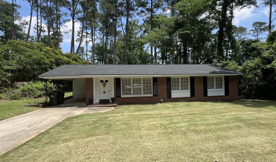 631 Carlton Dr, Augusta, GA 30909 - 3 Beds, 2 Bath