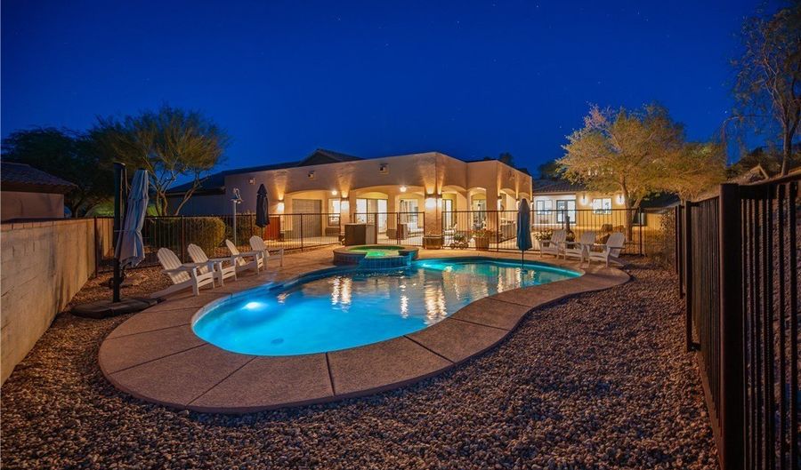 2838 Sidewheel Dr, Bullhead City, AZ 86429 - 5 Beds, 3 Bath