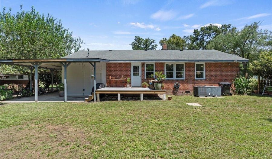 2908 Third St, Beaufort, SC 29902 - 3 Beds, 1 Bath