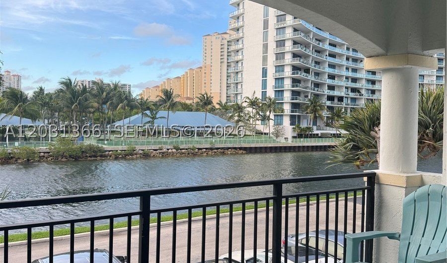 3215 NE 184th St 14203, Aventura, FL 33160 - 3 Beds, 2 Bath