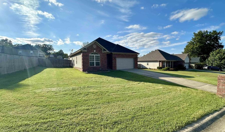 35 Chariot Cv, Austin, AR 72007 - 3 Beds, 2 Bath