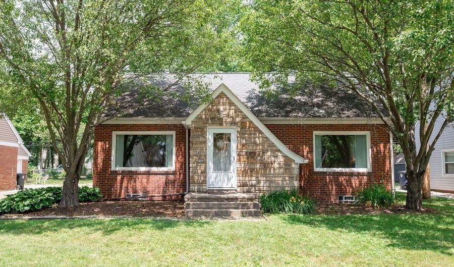 261 Malden St, Akron, OH 44313 - 3 Beds, 3 Bath