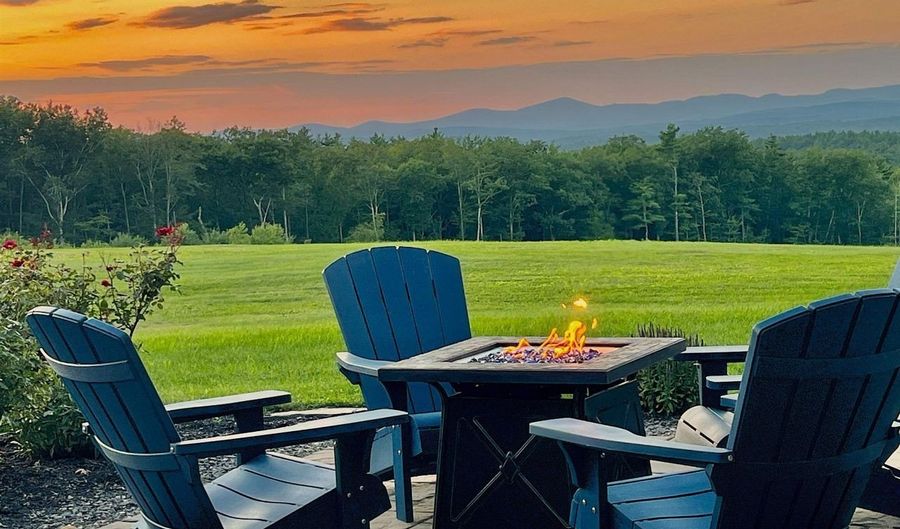 152 Evans Rd, Barnstead, NH 03218 - 3 Beds, 2 Bath