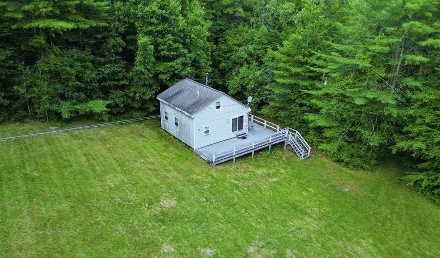 6-8 Field Dr, Ashland, NH 03217 - 3 Beds, 1 Bath