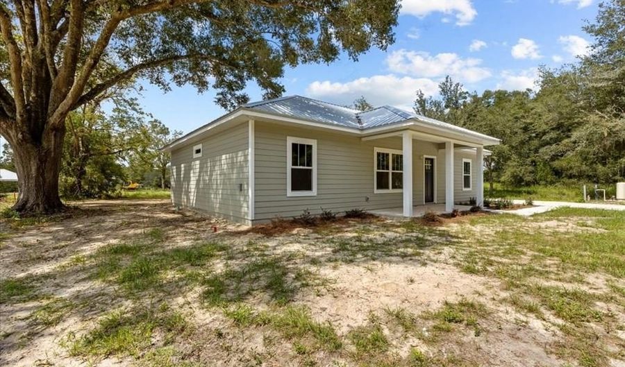 1115 Ricks St, Bell, FL 32619 - 3 Beds, 2 Bath