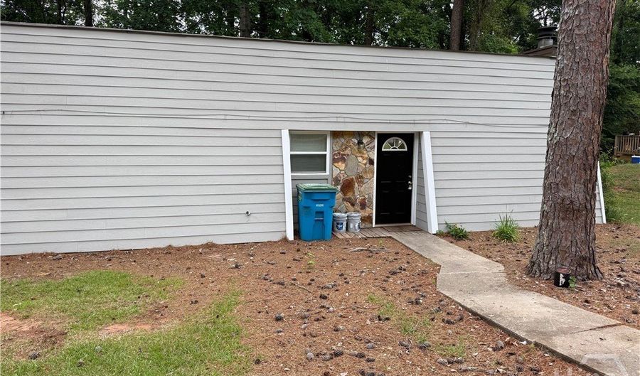 437 Rustwood Dr 437, Athens, GA 30606 - 2 Beds, 1 Bath