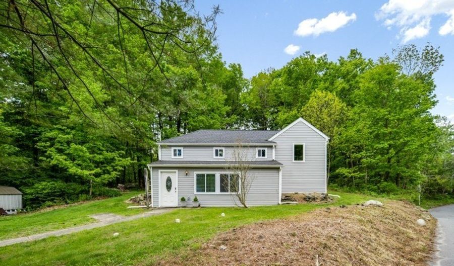 22 Paddock Ave, Alloway, NJ 07422 - 2 Beds, 1 Bath