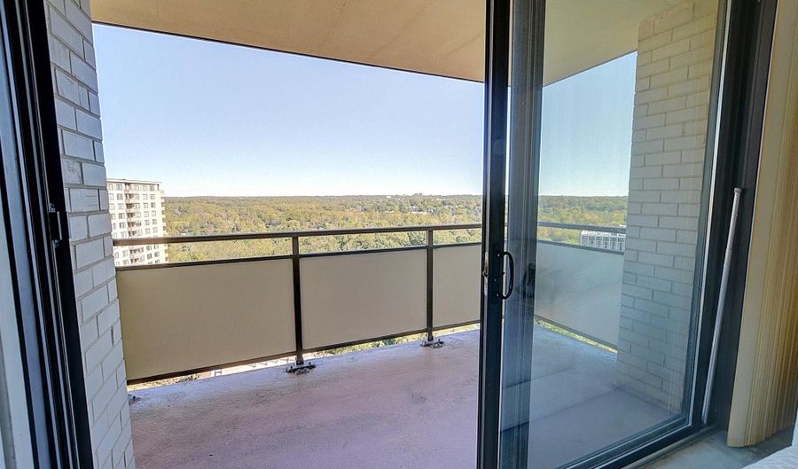 5225 POOKS HILL Rd 1717S, Bethesda, MD 20814 - 1 Beds, 1 Bath