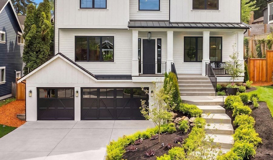 10415 SE 13th St, Bellevue, WA 98004 - 6 Beds, 6 Bath