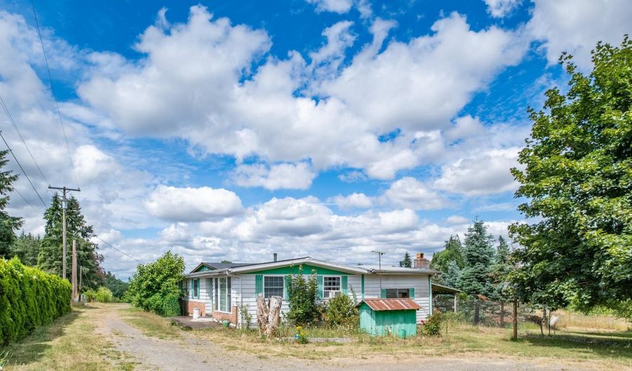 9237 Silver Falls Hwy SE, Aumsville, OR 97325 - 3 Beds, 2 Bath