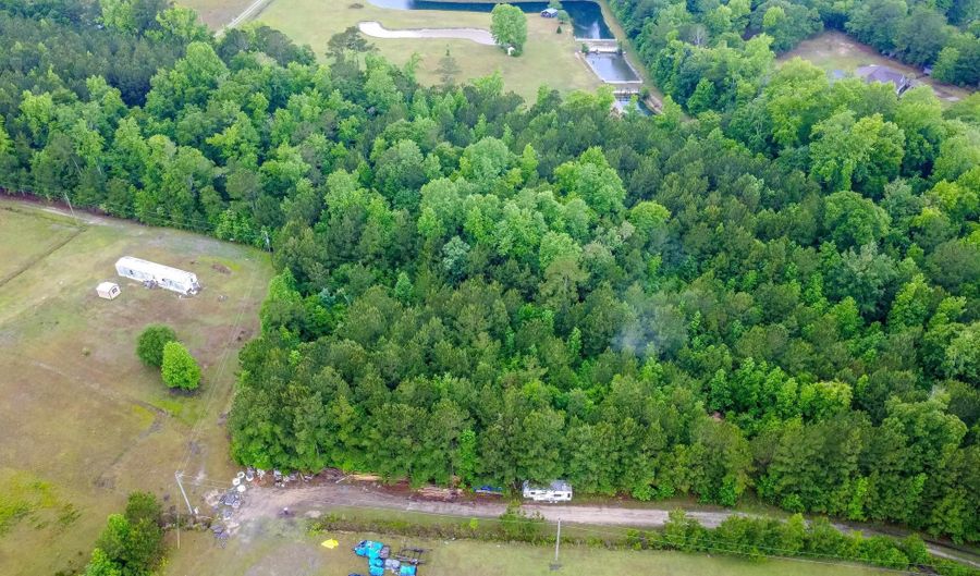 581 Roberts Rd, Aynor, SC 29511 - 0 Beds, 0 Bath
