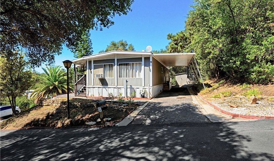 4747 Oak Crst 96, Fallbrook, CA 92028 - 2 Beds, 2 Bath