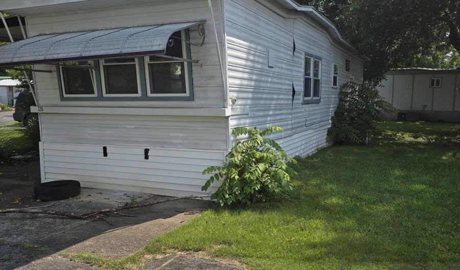 326 Peachwood Dr, Altoona, PA 16601 - 2 Beds, 1 Bath