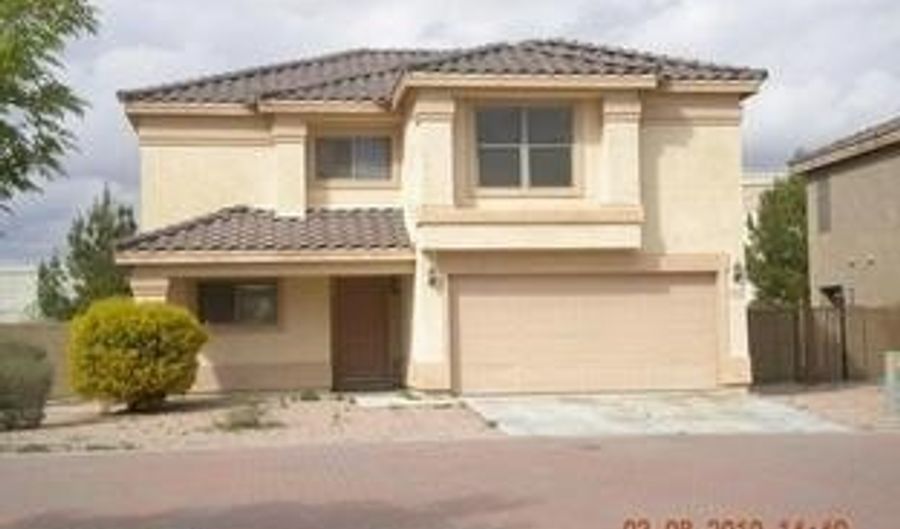 6152 S SHARON Ct, Chandler, AZ 85249 - 3 Beds, 3 Bath