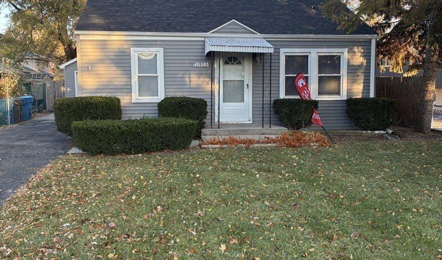 11903 S Laramie Ave, Alsip, IL 60803 - 2 Beds, 1 Bath
