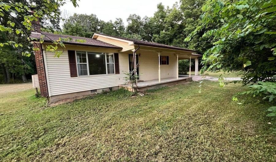 75 Moore Ave, Batesville, AR 72501 - 3 Beds, 2 Bath