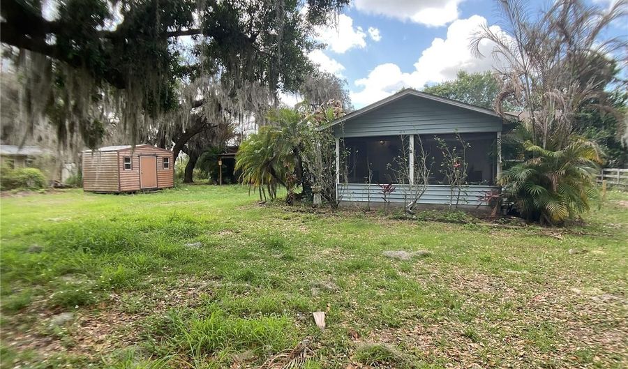 3221 NE DAVIS St, Arcadia, FL 34266 - 2 Beds, 1 Bath