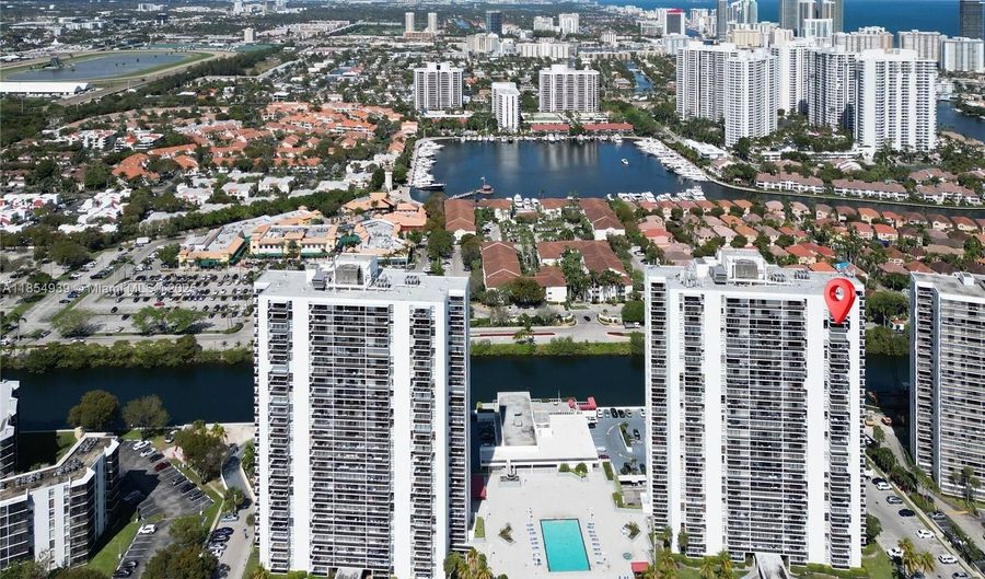 3675 N Country Club Dr 2404, Aventura, FL 33180 - 2 Beds, 2 Bath