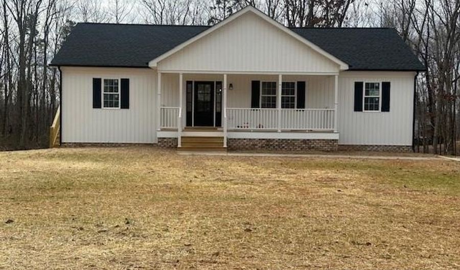 1560 Buck Creek Rd, Appomattox, VA 24522 - 3 Beds, 2 Bath