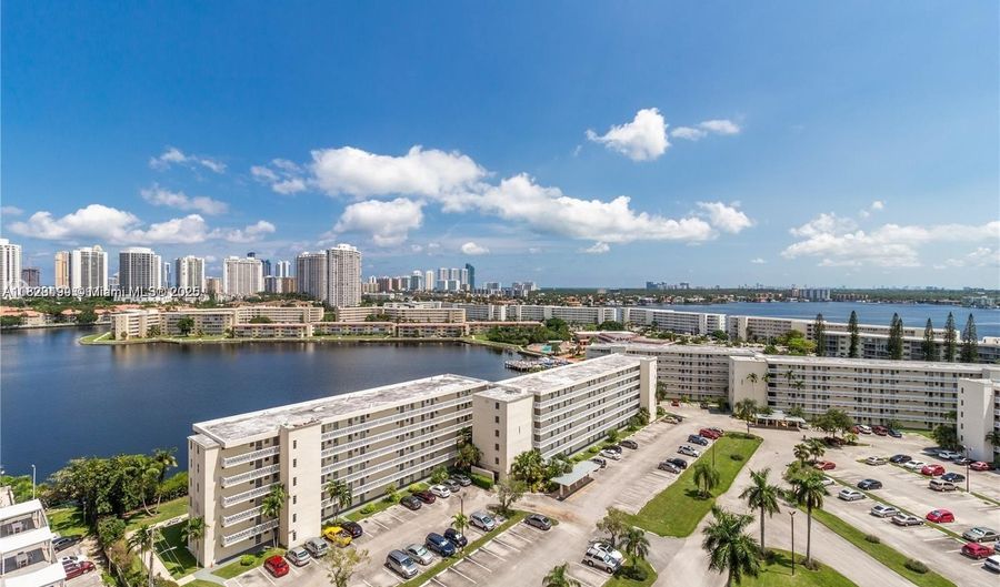 18021 Biscayne Blvd 1503, Aventura, FL 33160 - 1 Beds, 2 Bath