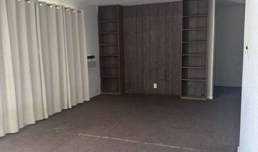 809 Spruce Ave, Alamogordo, NM 88310 - 3 Beds, 2 Bath