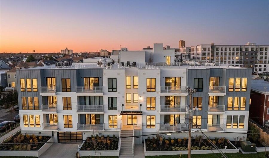 215 2nd Ave 306, Asbury Park, NJ 07712 - 2 Beds, 2 Bath