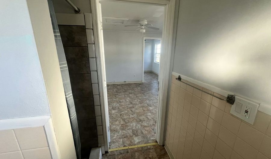 138 Southland Ct 138, Avon Park, FL 33825 - 1 Beds, 1 Bath