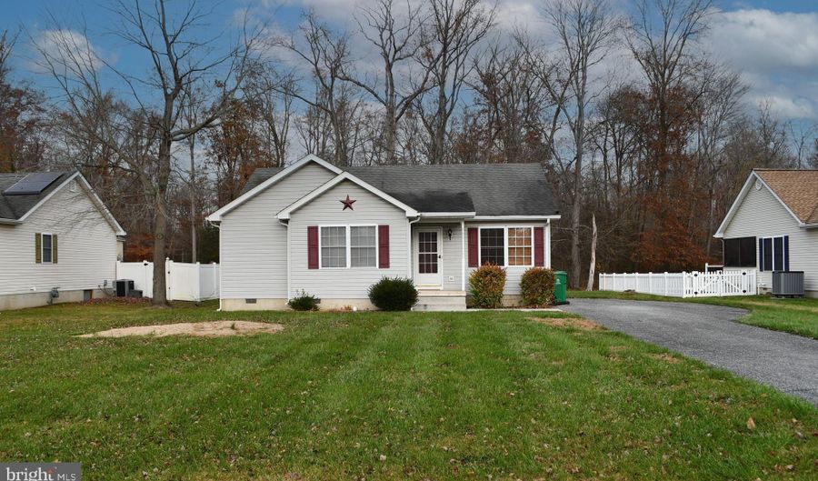 200 EVELYNDALE Dr, Dover, DE 19901 - 3 Beds, 2 Bath