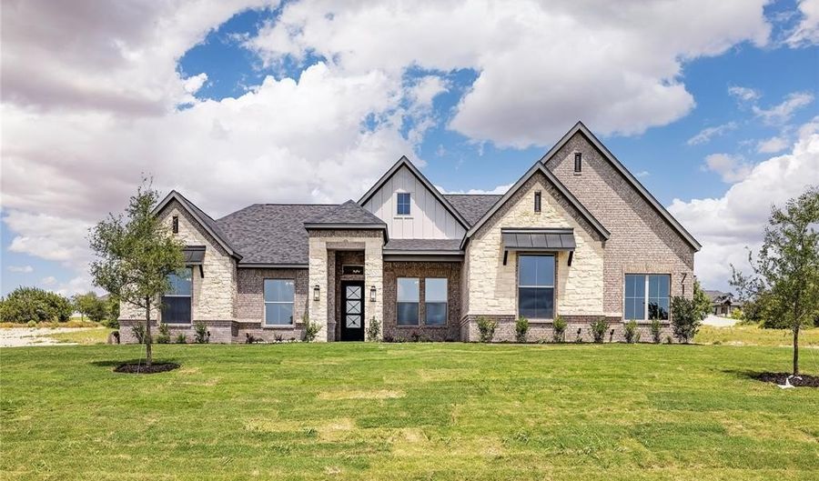 716 Burr Oak Ln, Weatherford, TX 76085 - 4 Beds, 3 Bath