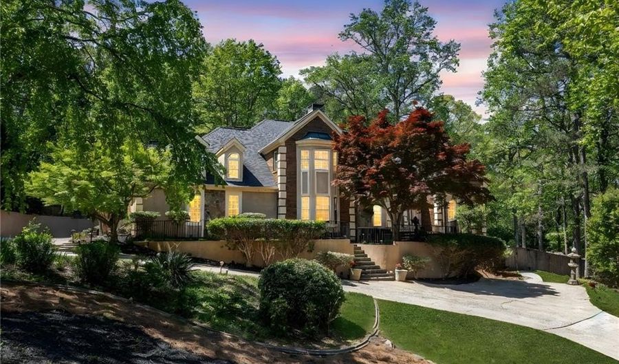 15470 Alpha Woods Dr, Alpharetta, GA 30004 - 6 Beds, 7 Bath