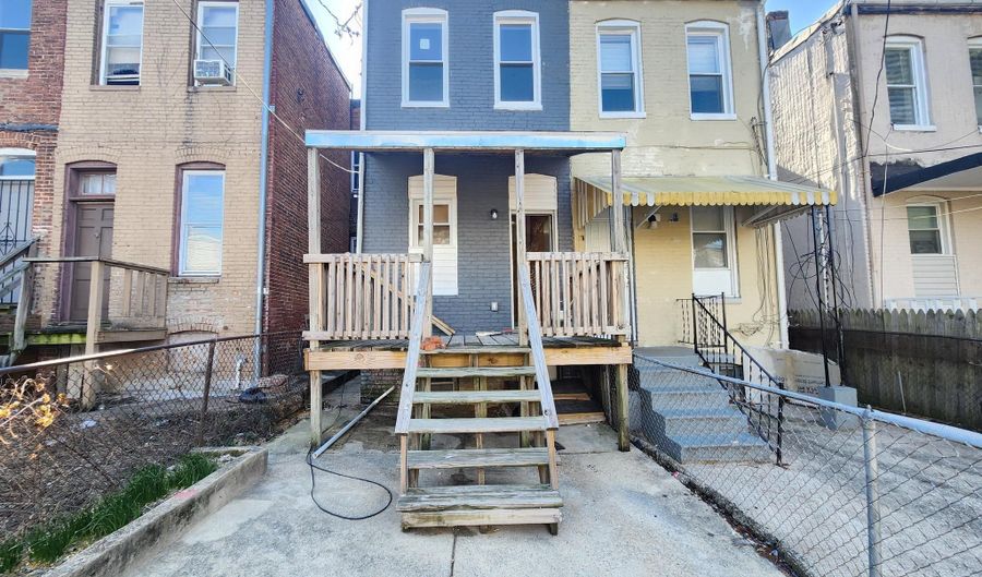 2218 RUSKIN Ave, Baltimore, MD 21217 - 3 Beds, 2 Bath