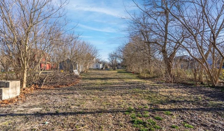 2172 ATCO Ave, Atco, NJ 08004 - 3 Beds, 2 Bath