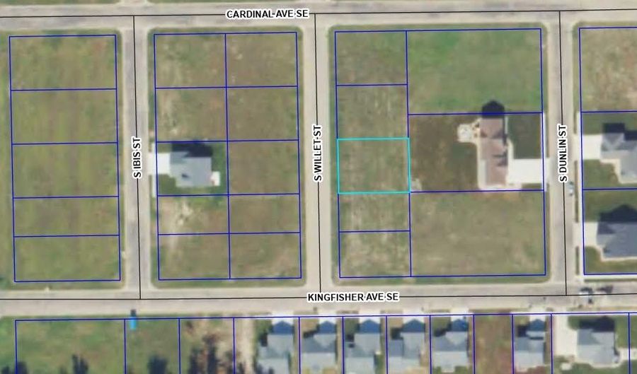 817 S Willet St, Aberdeen, SD 57401 - 0 Beds, 0 Bath