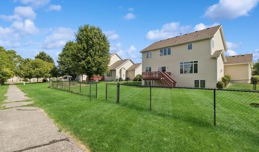 2917 Bayberry Rd, Ames, IA 50014 - 4 Beds, 4 Bath