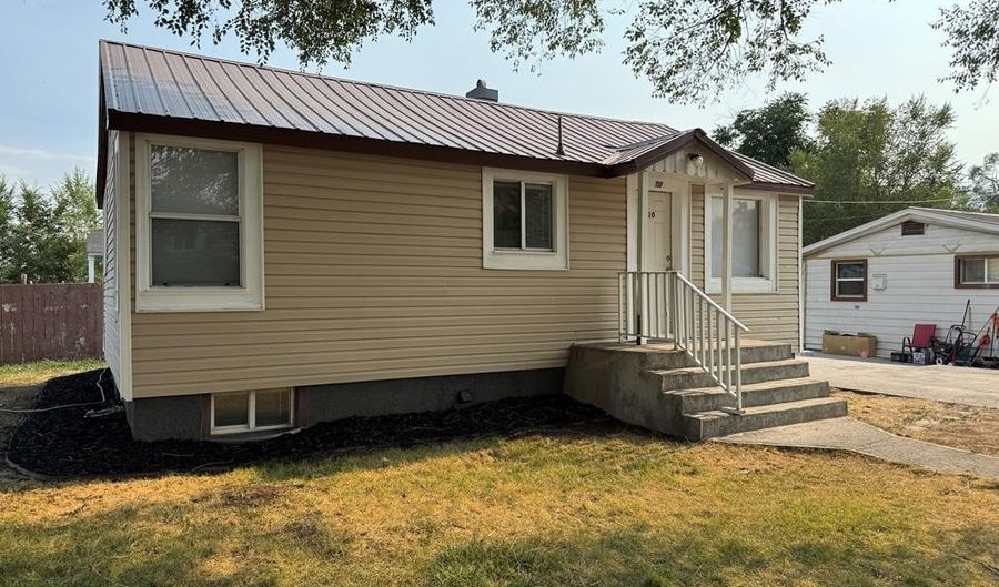 110 Topaz, Blackfoot, ID 83221 - 3 Beds, 1 Bath