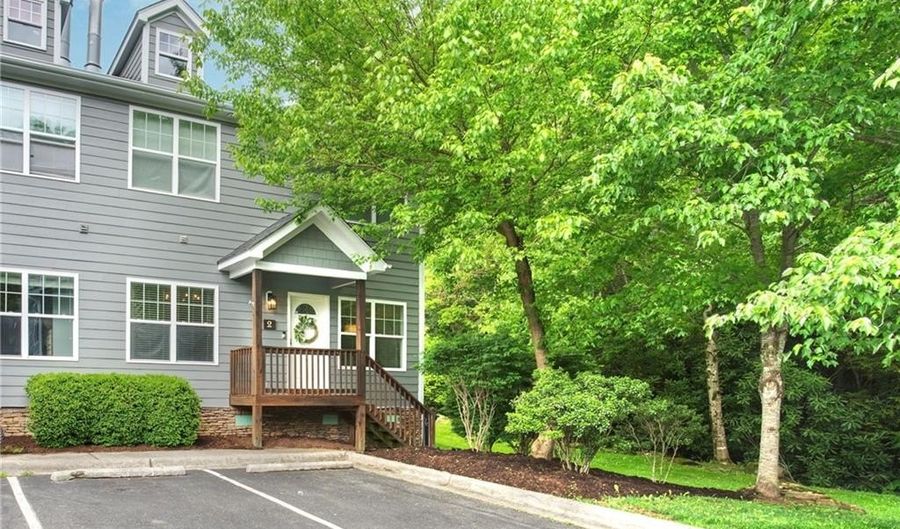 198 Beech Haven Rd 2, Banner Elk, NC 28604 - 2 Beds, 3 Bath