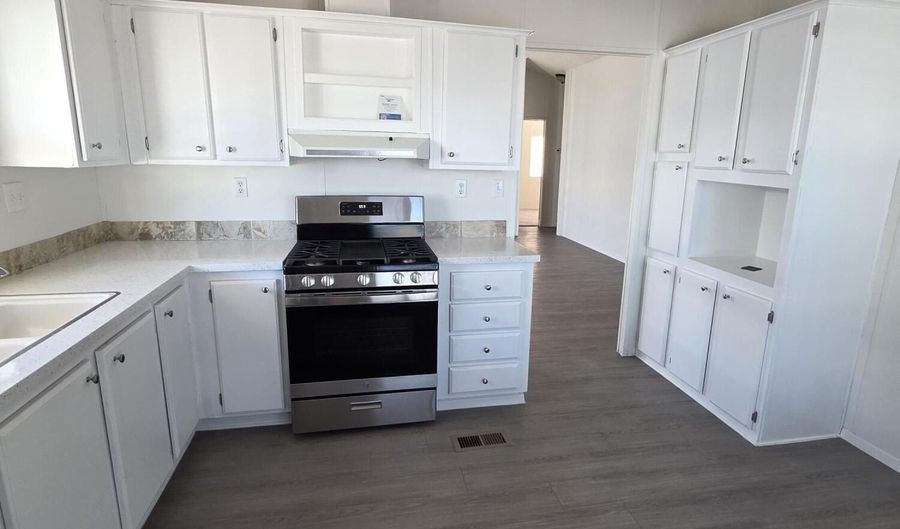2200 N Delaware Dr 96, Apache Junction, AZ 85120 - 3 Beds, 2 Bath