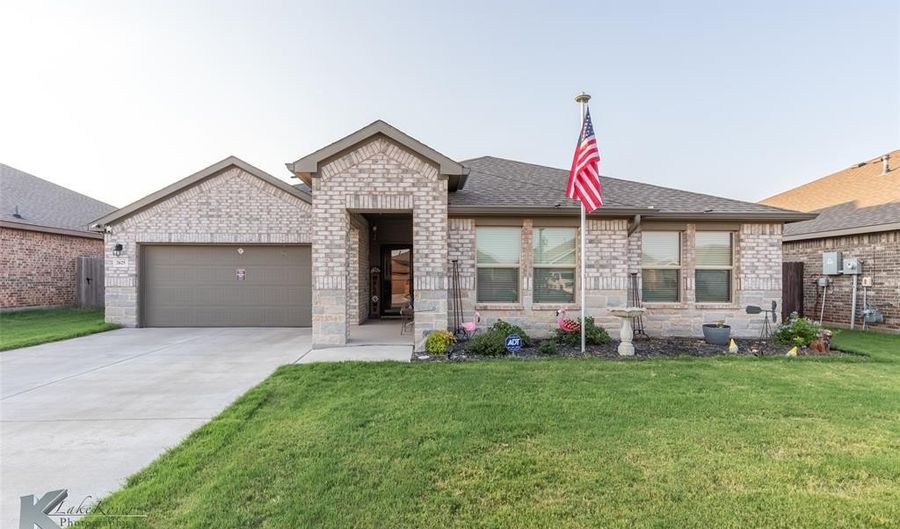 2625 Plymouth Rock Rd, Abilene, TX 79601 - 4 Beds, 2 Bath