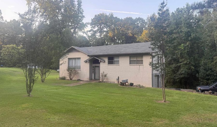 746 Unity Rd, Arkadelphia, AR 71923 - 3 Beds, 3 Bath