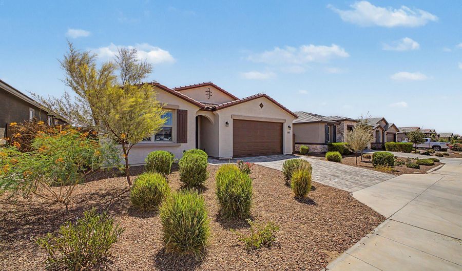 2803 N 195TH Dr, Buckeye, AZ 85396 - 4 Beds, 3 Bath
