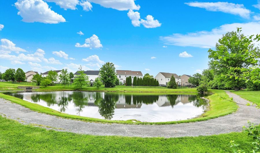 5595 Auburndale Dr, Bargersville, IN 46106 - 4 Beds, 3 Bath