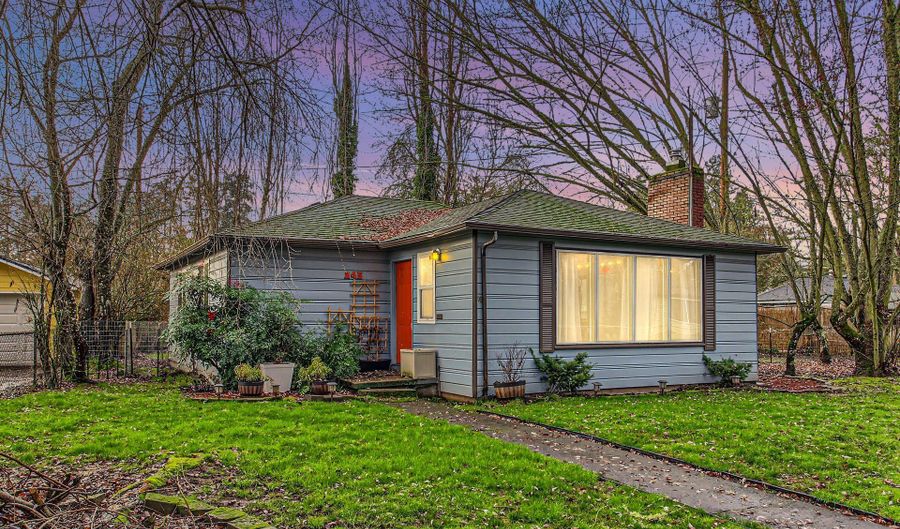 245 SW 133RD Ave, Beaverton, OR 97005 - 3 Beds, 1 Bath